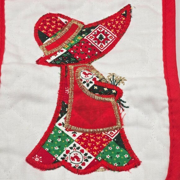 Vintage Quilted Christmas Stocking Patchwork Design Wooden Hanging Ring - Picture 2 of 6
